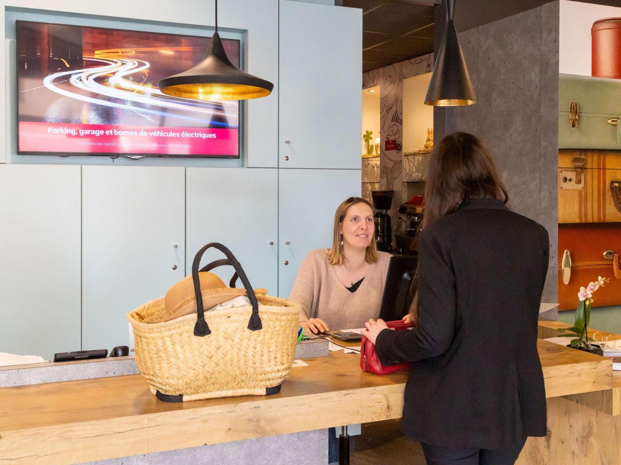 فندق Ibis Le Puy-En-Velay Centre المظهر الخارجي الصورة