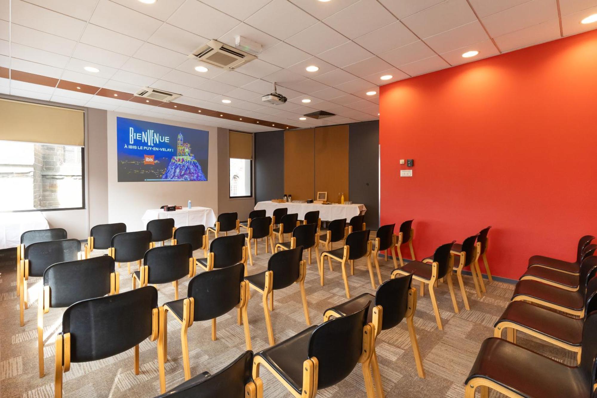 فندق Ibis Le Puy-En-Velay Centre المظهر الخارجي الصورة